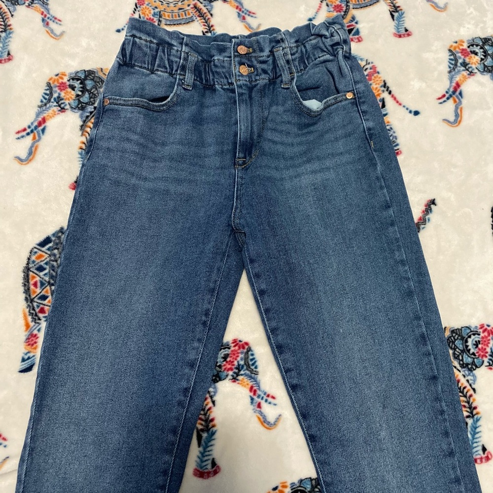 Blue Guess jeans size 29